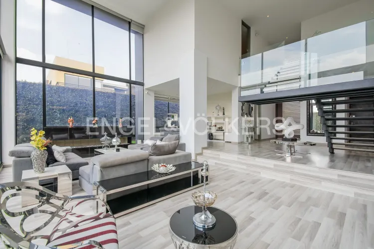 Casa de 4 alcobas en venta en Pueblo Viejo, Cota, 311 m² · foto 2 de 20