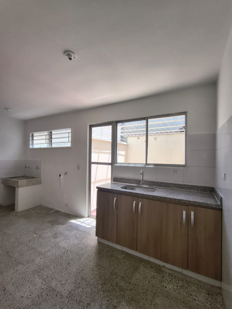 Apartamento en venta en La Candelaria, Medellín · foto 2 de 17