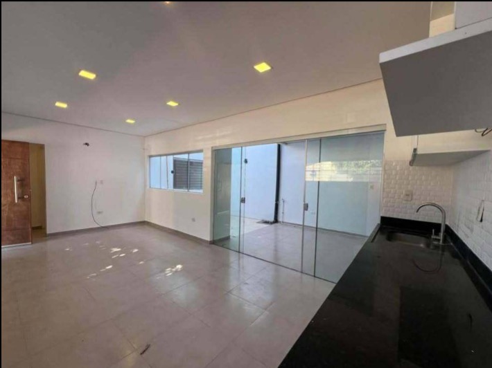 En alquiler Chalet de 2 dormitorios en Laurelty Luque — foto 3