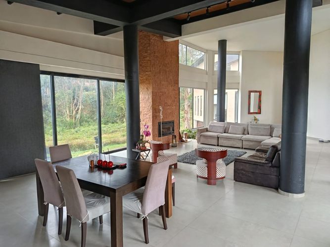 Casa de 5 alcobas en arriendo en Yerbabonita Bosque Nativo, Sopó, 366 m² · foto 10 de 24