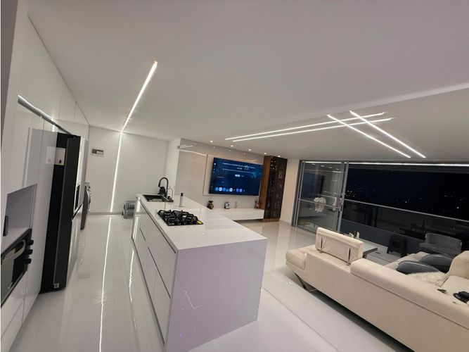 Apartamento de 3 alcobas en venta en Ciudad Del Río, Medellín, 119 m² · foto 5 de 24