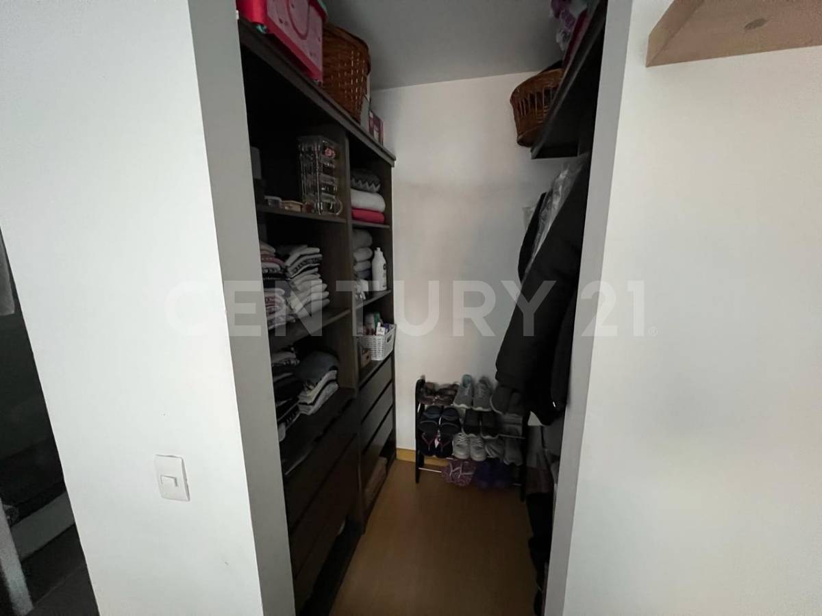 Apartamento en venta en Hayuelos, Bogotá · foto 8 de 24