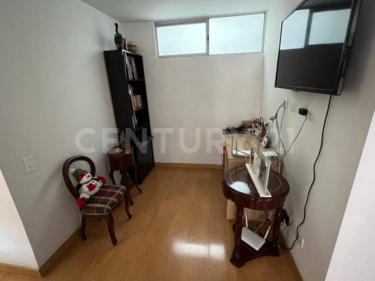 Apartamento en venta en Hayuelos, Bogotá · foto 16 de 24