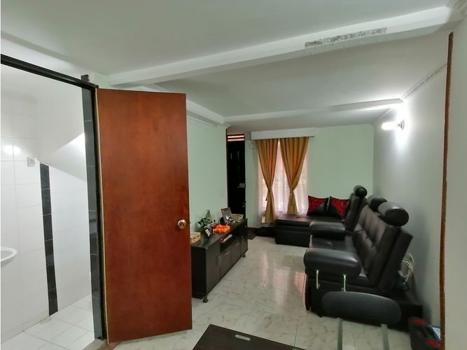 Casa de 3 alcobas en venta en La Florida Et. Ii, Soacha, 72 m² · foto 8 de 24