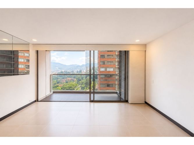 Apartamento de 3 alcobas en arriendo en Altos Del Poblado, Medellín, 90 m² · foto 6 de 13