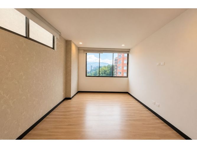 Apartamento de 3 alcobas en arriendo en Altos Del Poblado, Medellín, 90 m² · foto 10 de 13