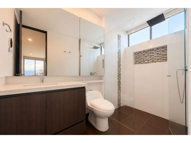 Apartamento de 3 alcobas en arriendo en Altos Del Poblado, Medellín, 90 m² · foto 13 de 13