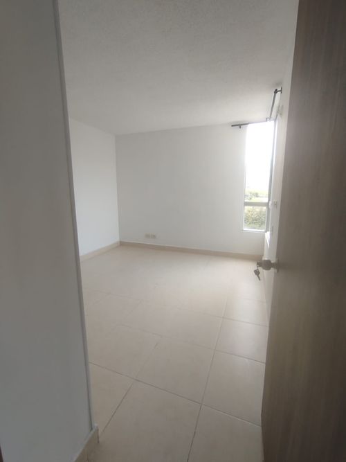 Apartamento de 2 alcobas en venta en Cencar- Yumbo, Yumbo, 48 m² · foto 12 de 13