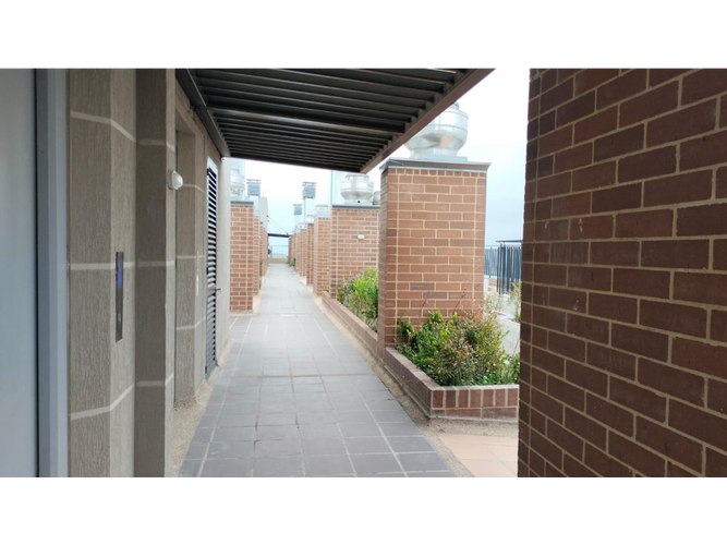 Apartaestudio en venta en Fontibon, Bogotá, 41 m² · foto 9 de 18