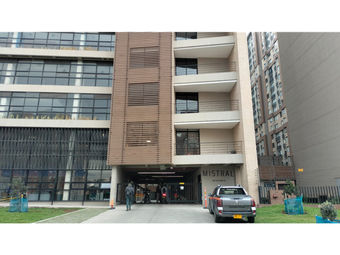 Apartaestudio en venta en Fontibon, Bogotá, 41 m² · foto 10 de 18