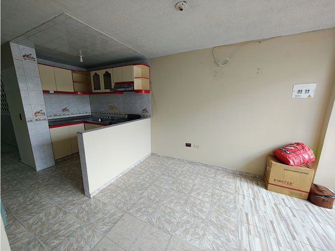 Casa de 8 alcobas en venta en Casa Loma, Bogotá, 215 m² · foto 6 de 24