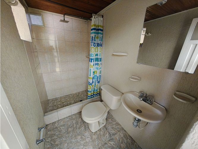 Casa de 8 alcobas en venta en Casa Loma, Bogotá, 215 m² · foto 23 de 24