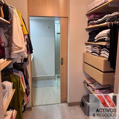 Apartamento de 3 alcobas en venta en Belén, Medellín, 98 m² · foto 17 de 19