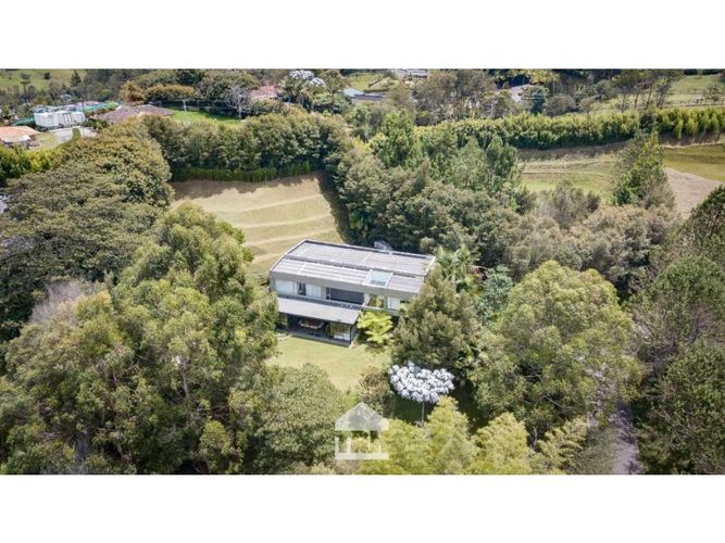 Casa de 3 alcobas en venta en El Tablazo, Rionegro, 500 m² · foto 2 de 23
