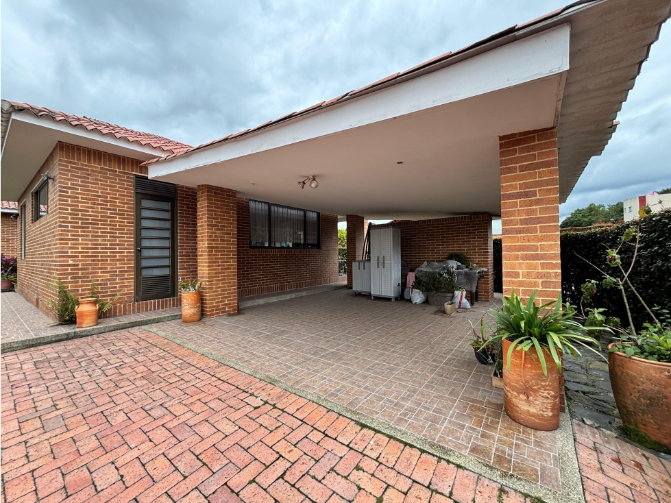 Casa en venta en La Estacion, Cajicá · foto 10 de 24