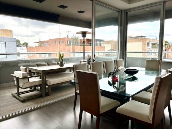 Apartamento de 3 alcobas en venta en Santa Paula, Bogotá, 245 m² · foto 4 de 24