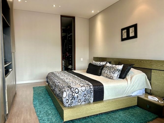 Apartamento de 3 alcobas en venta en Santa Paula, Bogotá, 245 m² · foto 19 de 24