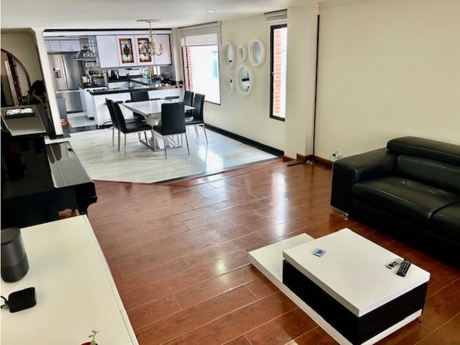 Apartamento en venta en Santa Barbara, Bogotá · foto 5 de 24