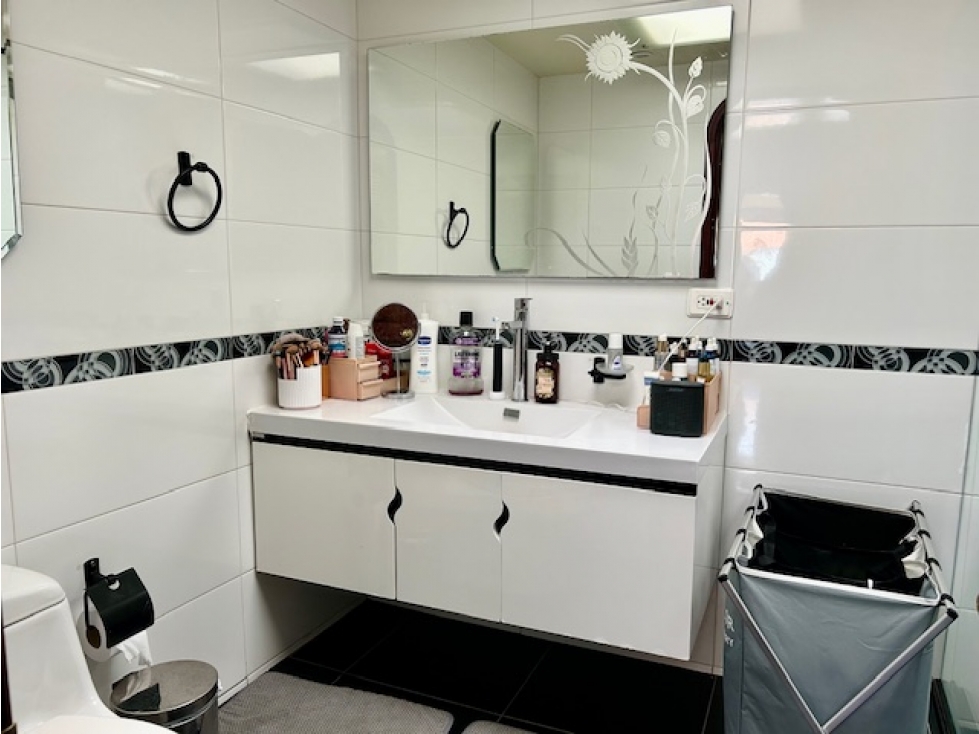Apartamento en venta en Santa Barbara, Bogotá · foto 23 de 24
