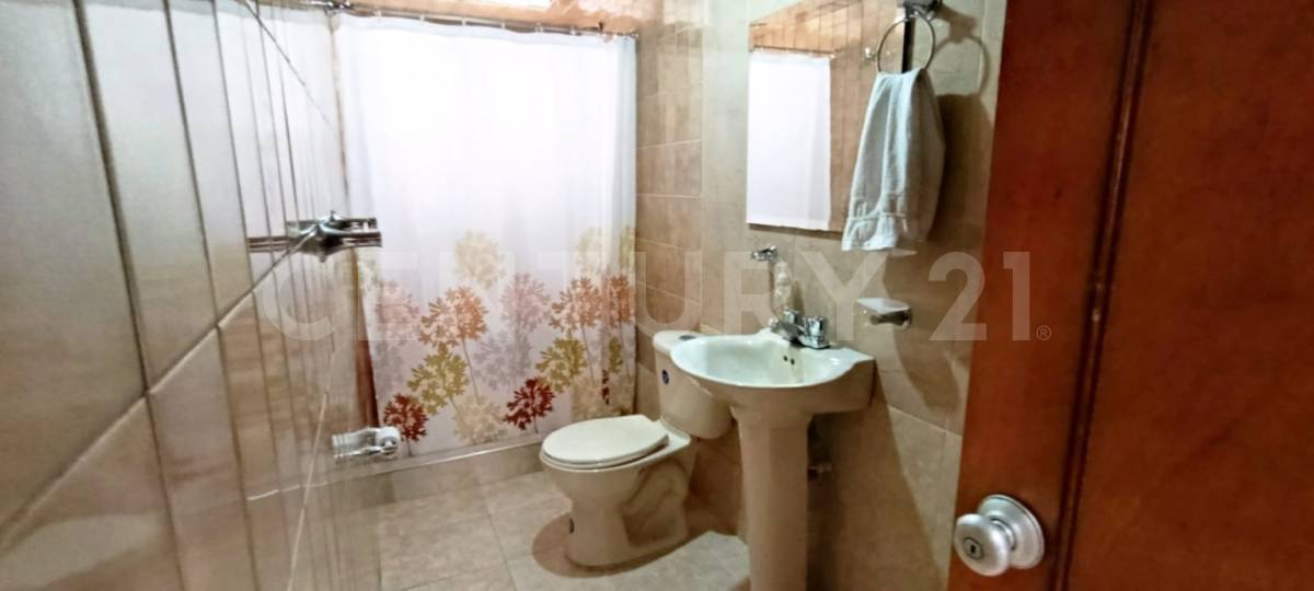 Casa en venta en Villa Luz, Bogotá · foto 9 de 19