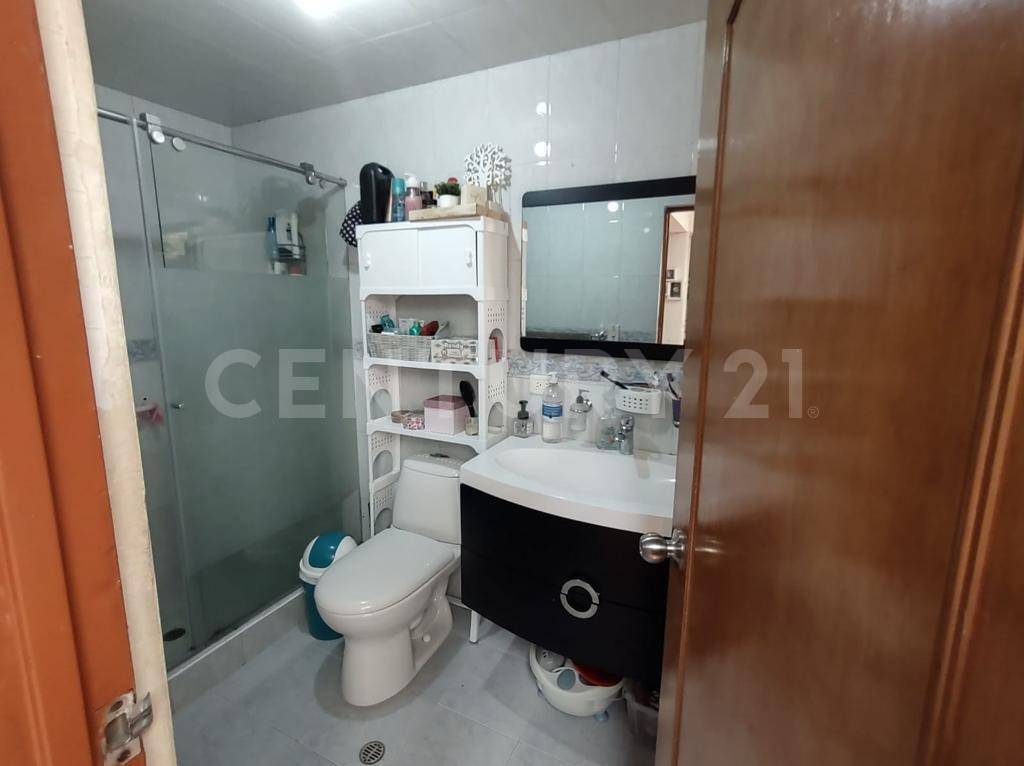 Casa en venta en Villa Luz, Bogotá · foto 18 de 19