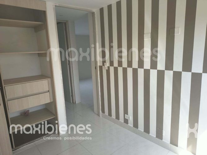 Apartamento de 3 alcobas en venta en López De Mesa, Medellín, 55 m² · foto 7 de 13