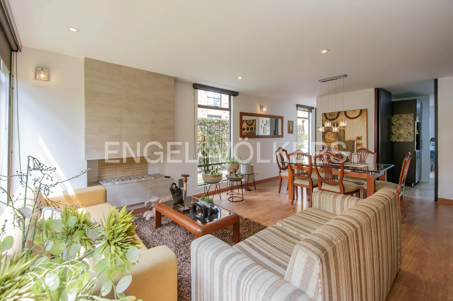 Casa en venta en Centro, Cajicá · foto 3 de 17
