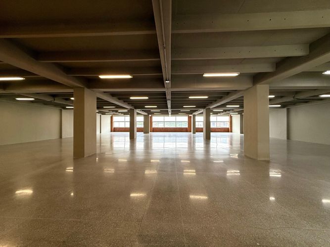 Oficina en arriendo en Olaya Herrera, Medellín, 1940 m² · foto 7 de 24