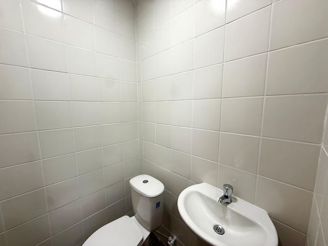 Oficina en arriendo en Olaya Herrera, Medellín, 1940 m² · foto 8 de 24