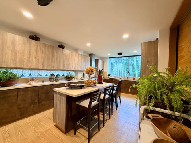 Casa de 3 alcobas en venta en Loma Del Escobero, Envigado, 315 m² · foto 6 de 16