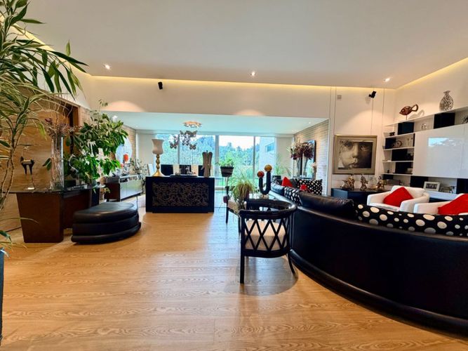 Casa de 3 alcobas en venta en Loma Del Escobero, Envigado, 315 m² · foto 7 de 16