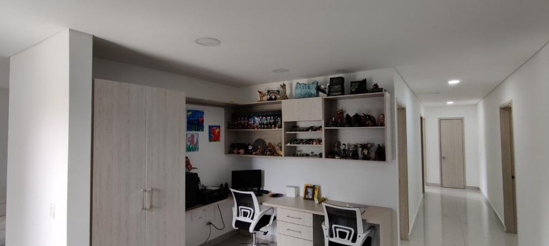 Casa de 4 alcobas en venta en Porerito, Jamundí, 290 m² · foto 9 de 24