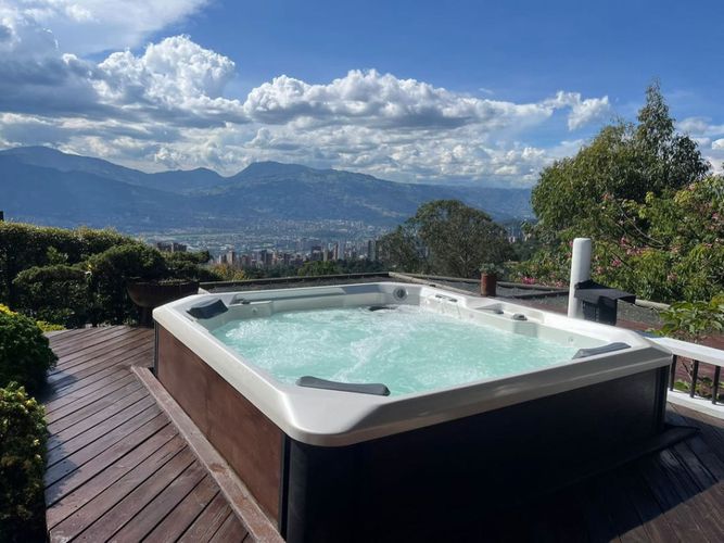 Apartamento de 4 alcobas en venta en Los Balsos, Medellín, 450 m² · foto 5 de 10