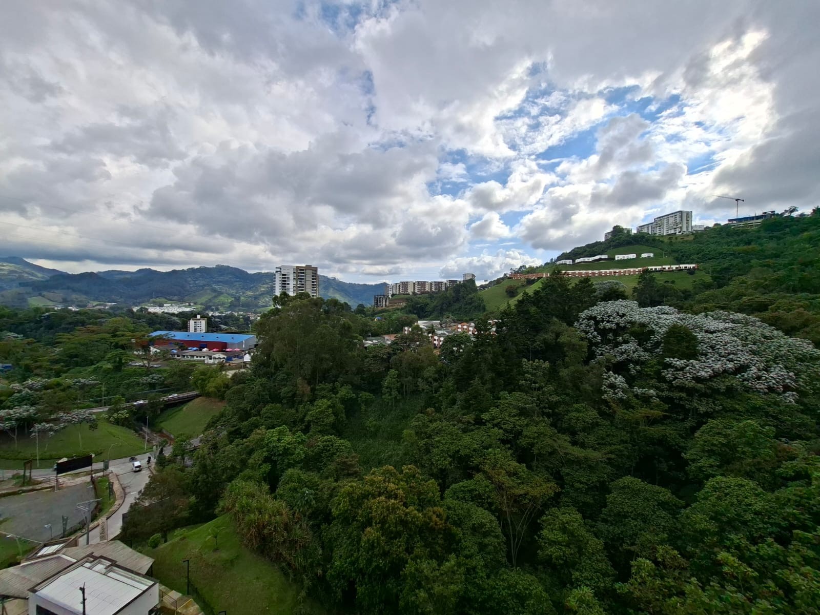Apartamento en venta en Expoferias, Manizales · foto 7 de 10