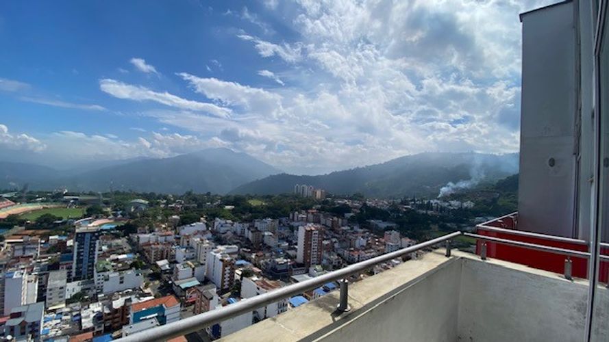 Apartamento de 3 alcobas en venta en San Alonso, Bucaramanga, 126 m² · foto 6 de 24