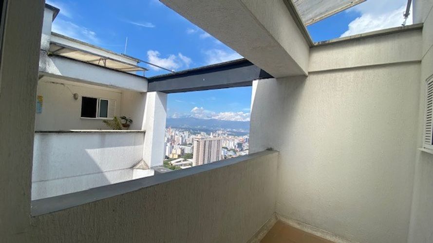 Apartamento de 3 alcobas en venta en San Alonso, Bucaramanga, 126 m² · foto 14 de 24