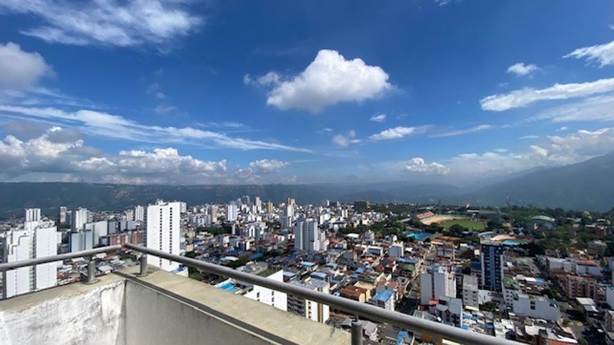 Apartamento de 3 alcobas en venta en San Alonso, Bucaramanga, 126 m² · foto 5 de 24