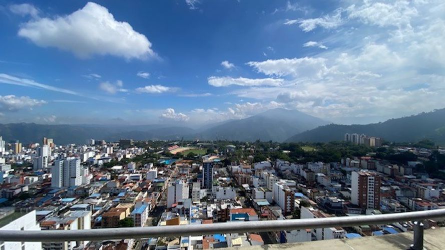 Apartamento de 3 alcobas en venta en San Alonso, Bucaramanga, 126 m² · foto 4 de 24