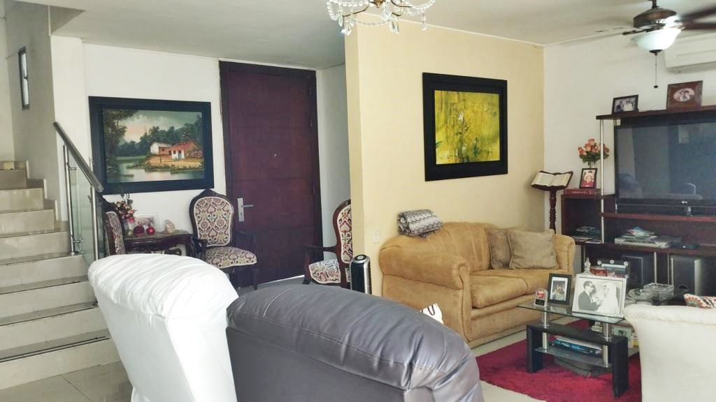 Casa en venta en Altos Del Limon, Barranquilla · foto 3 de 21