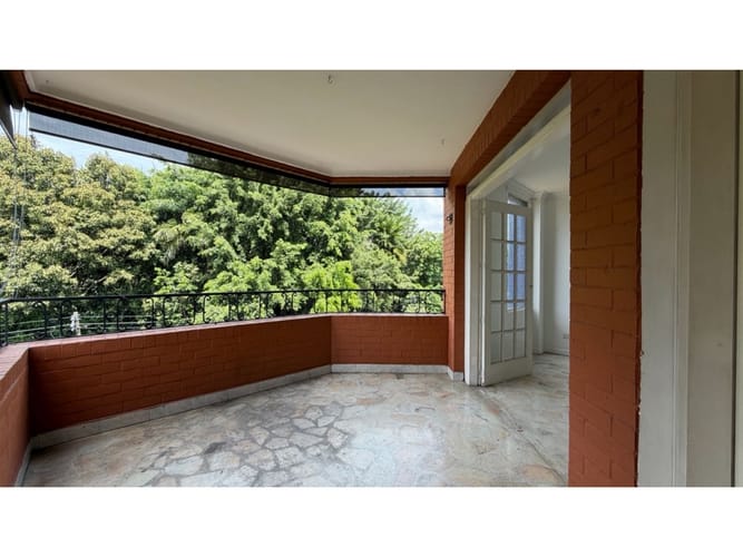 Apartamento de 3 alcobas en venta en Ciudad Jardin, Cali, 137 m² · foto 6 de 24