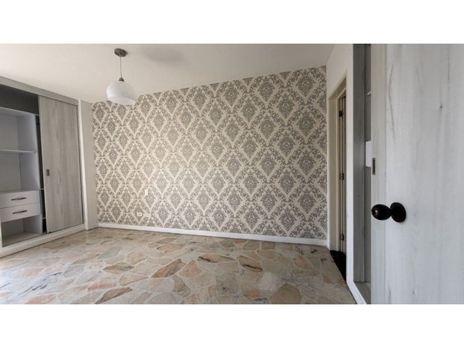 Apartamento de 3 alcobas en venta en Ciudad Jardin, Cali, 137 m² · foto 19 de 24