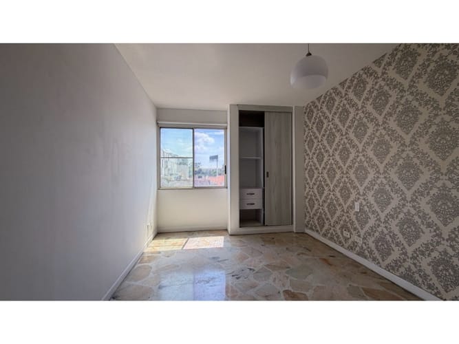 Apartamento de 3 alcobas en venta en Ciudad Jardin, Cali, 137 m² · foto 18 de 24