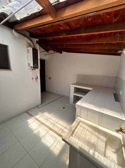 Casa de 5 alcobas en venta en Pance, Cali, 250 m² · foto 19 de 24