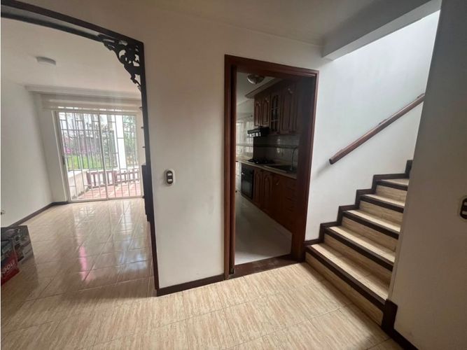 Casa de 3 alcobas en venta en Cr. Torres De Laureles, Armenia, 146 m² · foto 4 de 17