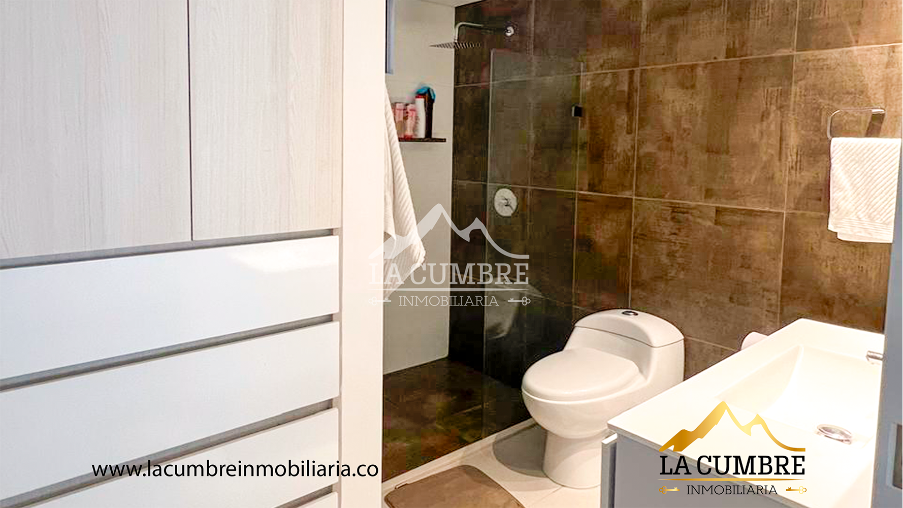 Apartamento en arriendo en Cumbres, Envigado · foto 6 de 8