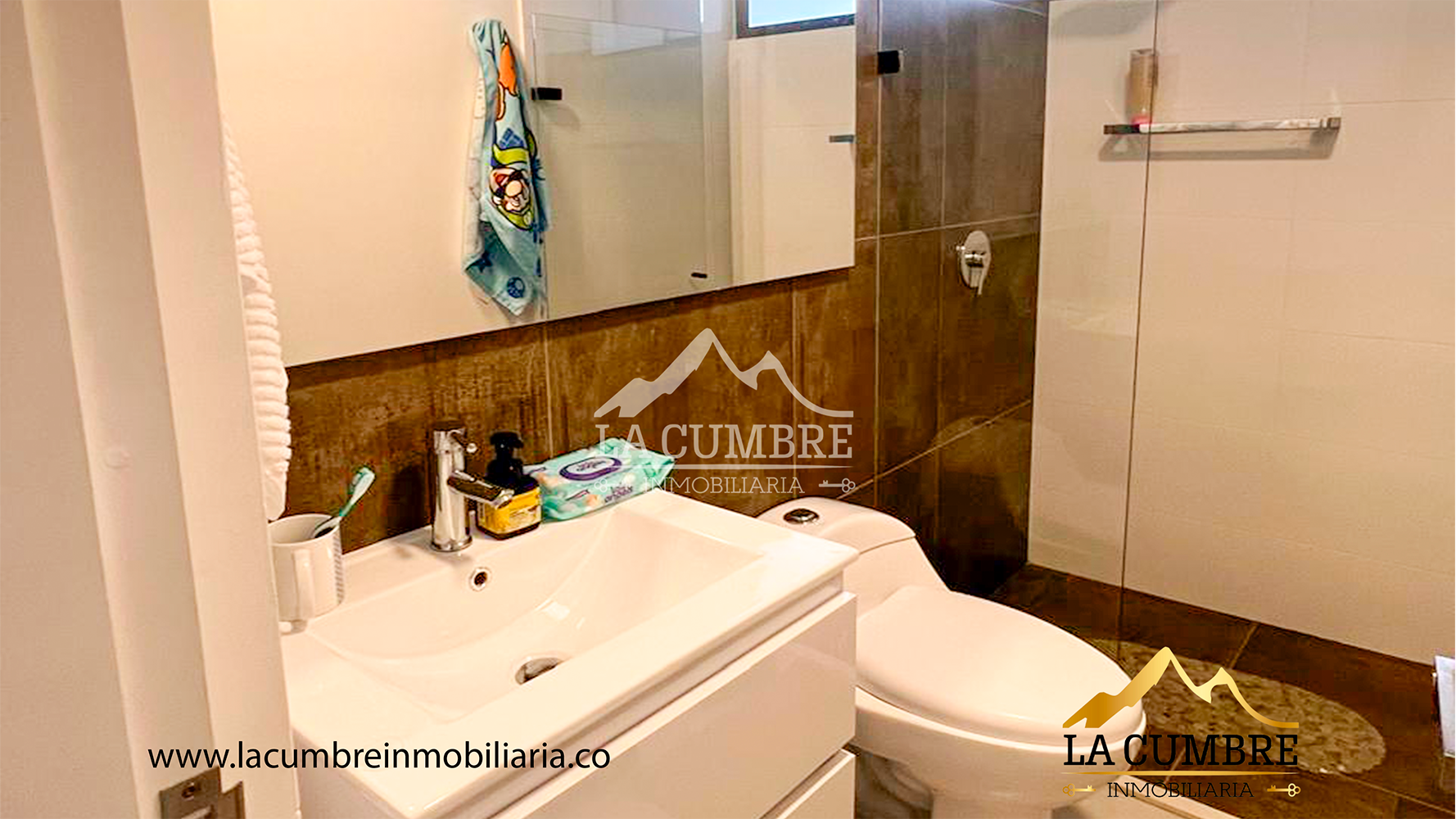 Apartamento en arriendo en Cumbres, Envigado · foto 8 de 8