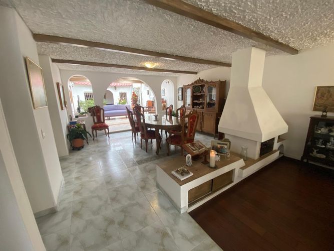 Casa de 4 alcobas en venta en La Alameda Centro, Bogotá, 227 m² · foto 7 de 22