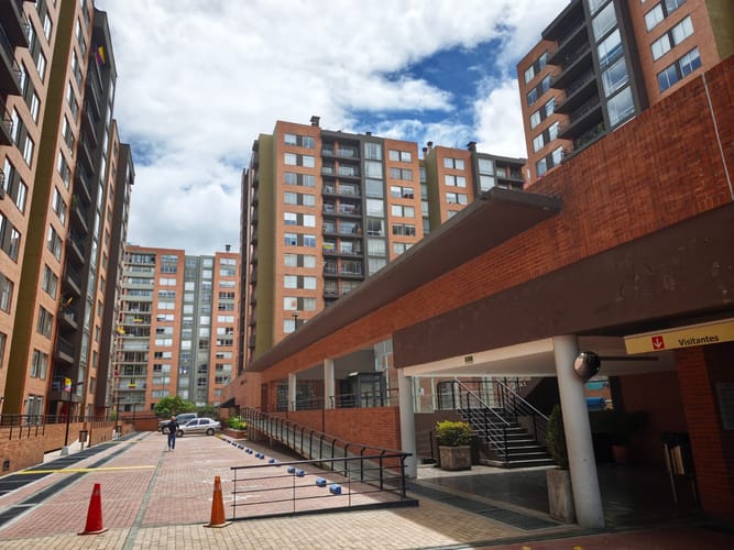 Apartamento de 3 alcobas en venta en Fontibon, Bogotá, 90 m² · foto 13 de 20