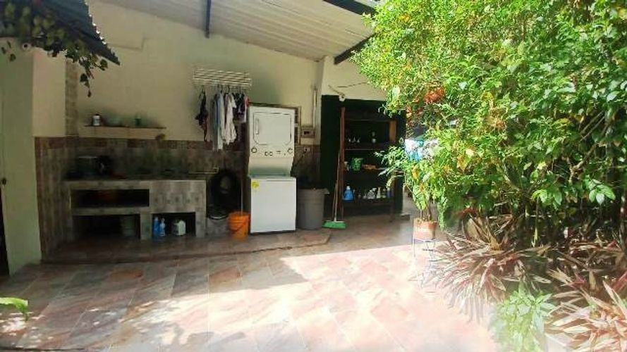 Casa de 5 alcobas en venta en El Saladito, Cali, 360 m² · foto 4 de 24
