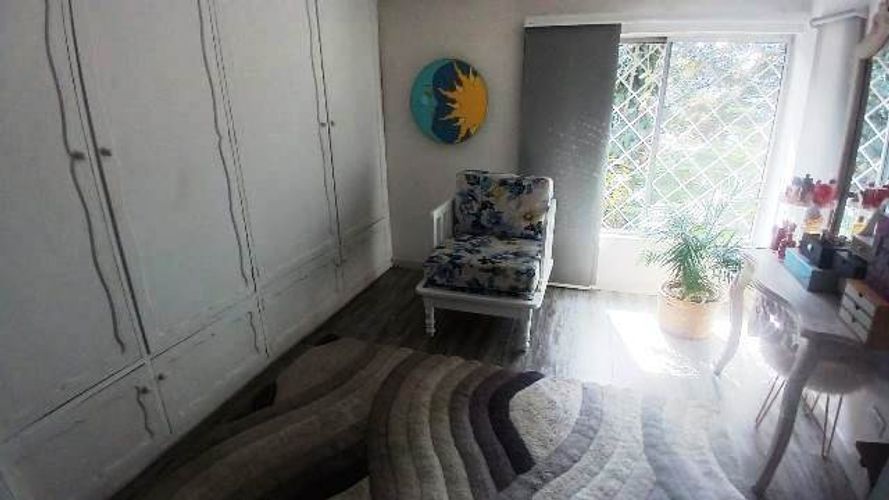 Casa de 5 alcobas en venta en El Saladito, Cali, 360 m² · foto 19 de 24